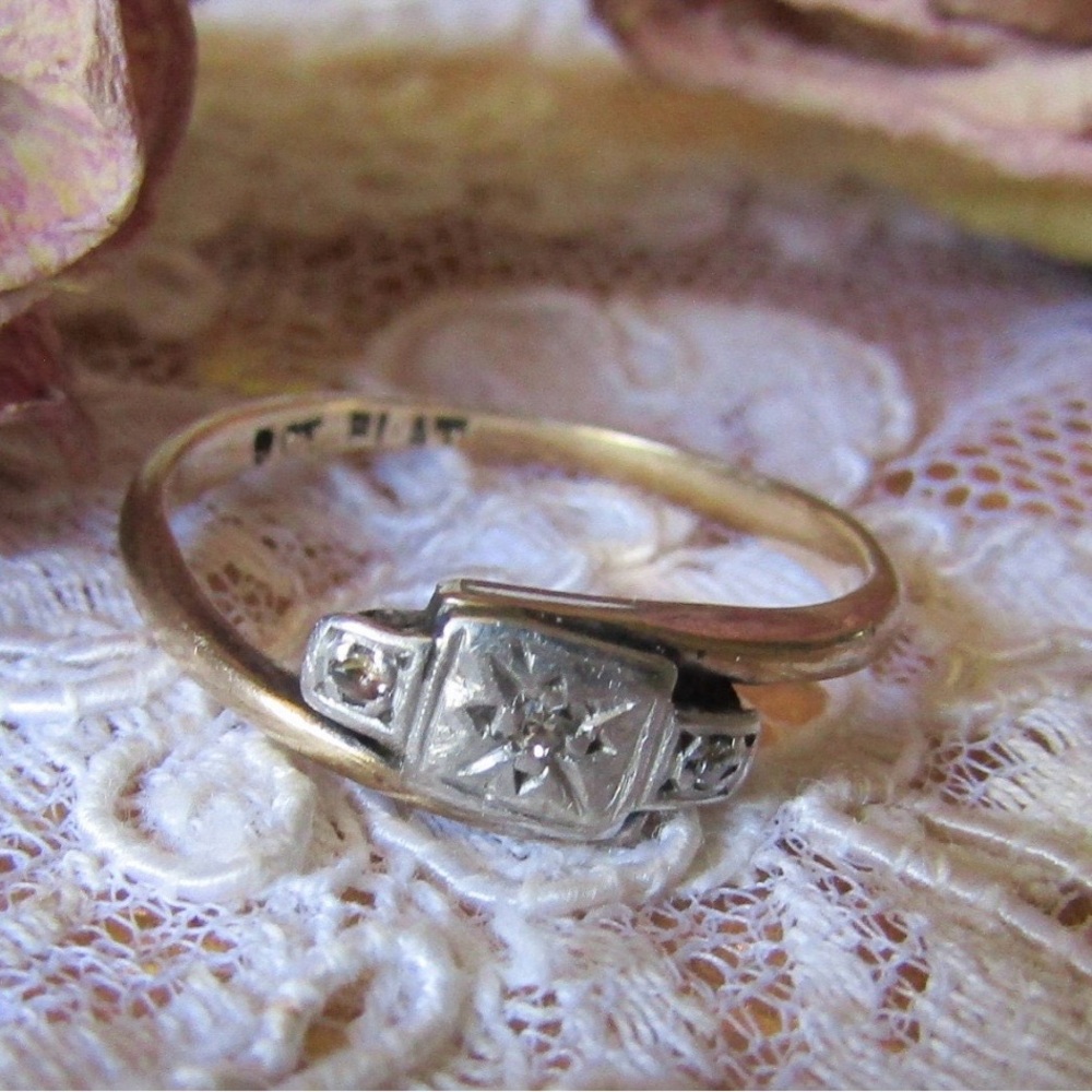 Estate/Antique women’s ring
